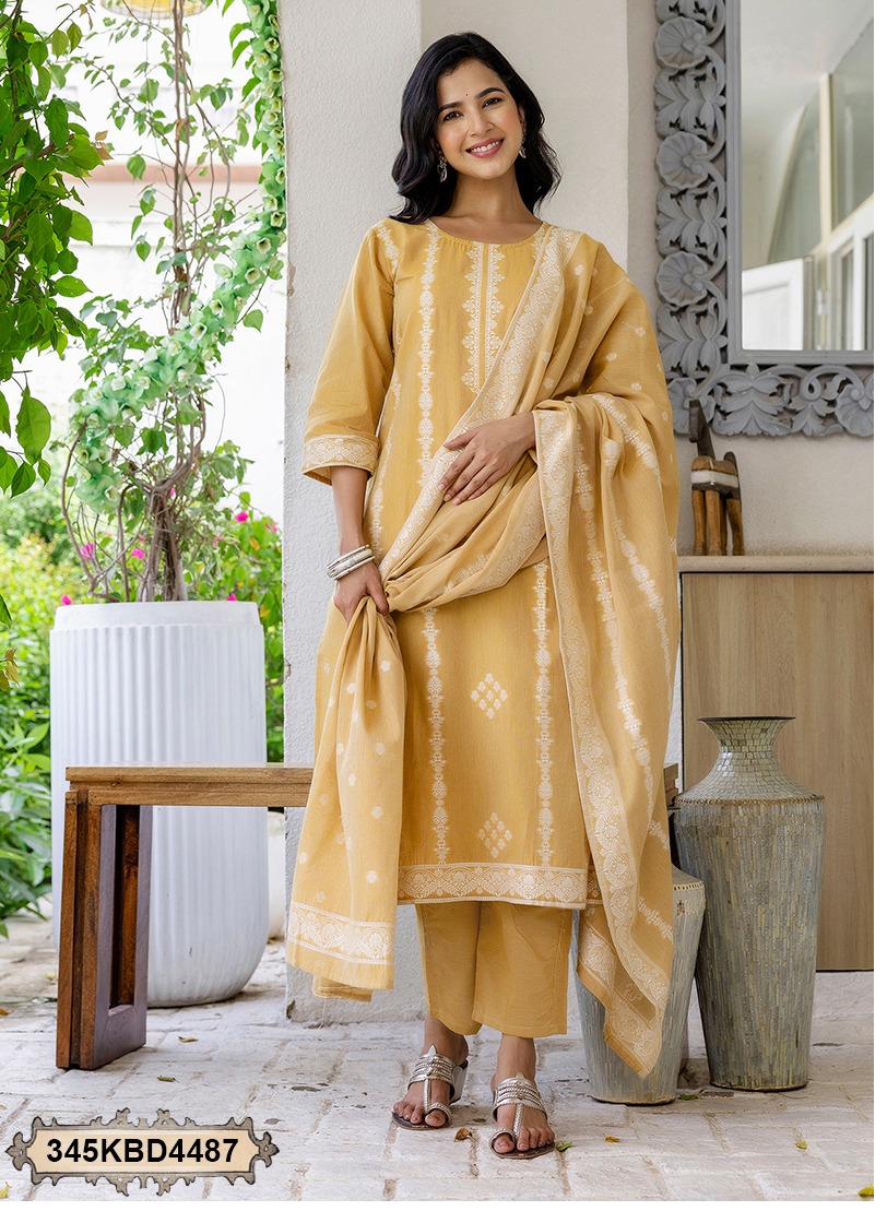 PNM Fashion textile heritage